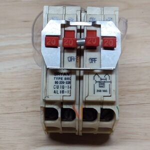 BRYANT CIRCUIT BREAKER  4P, 20A, CAT# BQ220-220